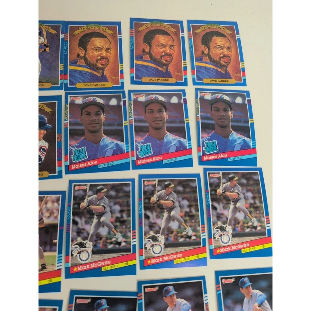 Mixed Lot of 75 Gradable Baseball Cards 1990 Leaf 1991 Donruss Bo Jackson & More